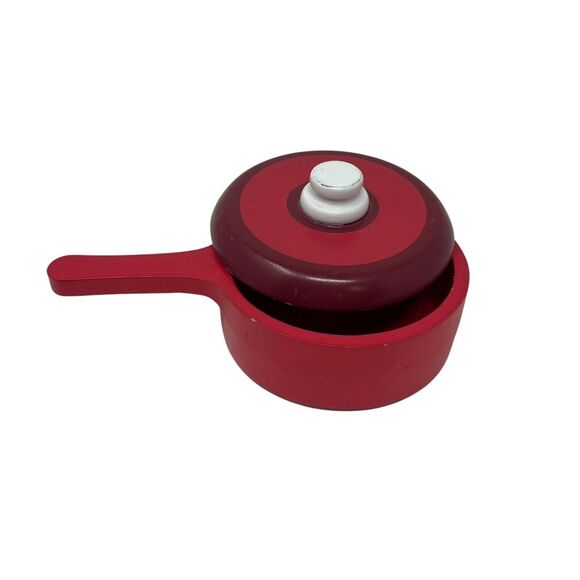 Melissa & Doug Cooking‎ Red Pot and Lid Replacement Pieces - Picture 1 of 4